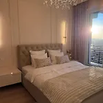 Apartament Panorama Coresi Penthouse *