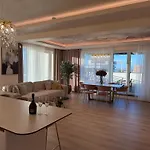 Panorama Coresi Penthouse *