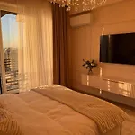 Panorama Coresi Penthouse Apartament *