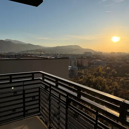 Panorama Coresi Penthouse Appartement *