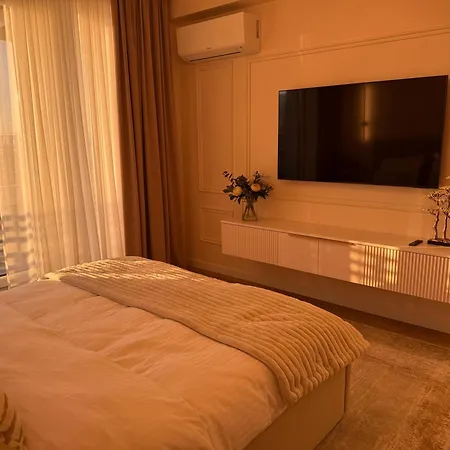 Appartement Panorama Coresi Penthouse *