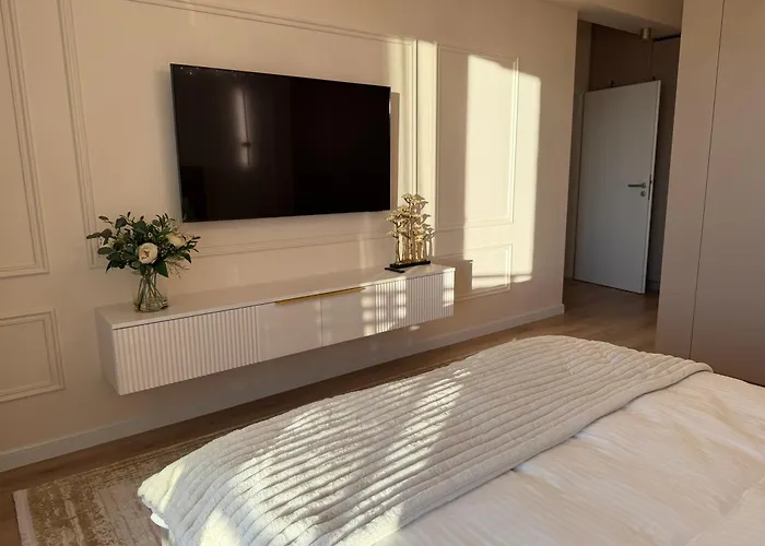 公寓 Panorama Coresi Penthouse *