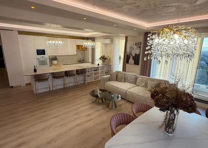 Panorama Coresi Penthouse 布拉索夫