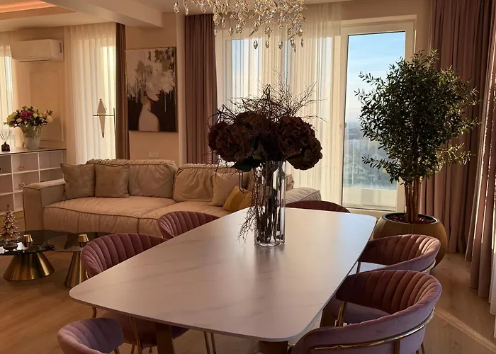 公寓 Panorama Coresi Penthouse 布拉索夫