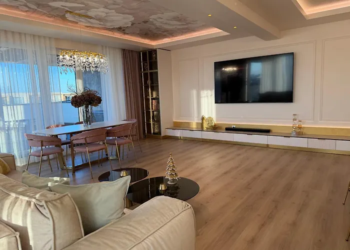 Panorama Coresi Penthouse * 布拉索夫